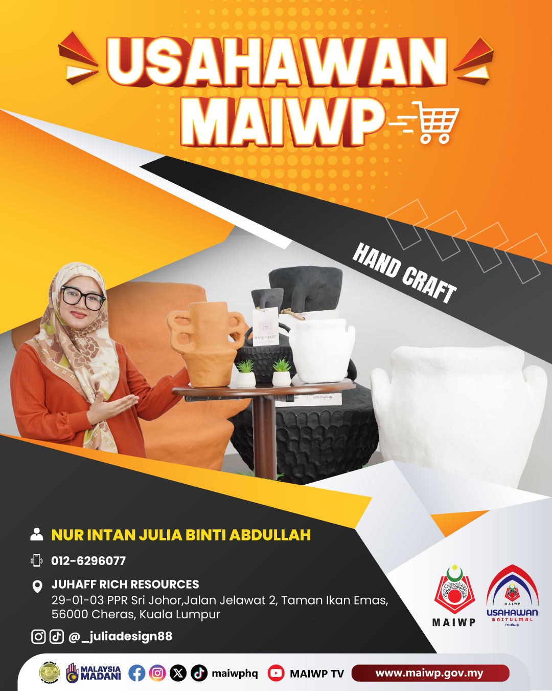 Puan Nur Intan Julia binti Abdullah